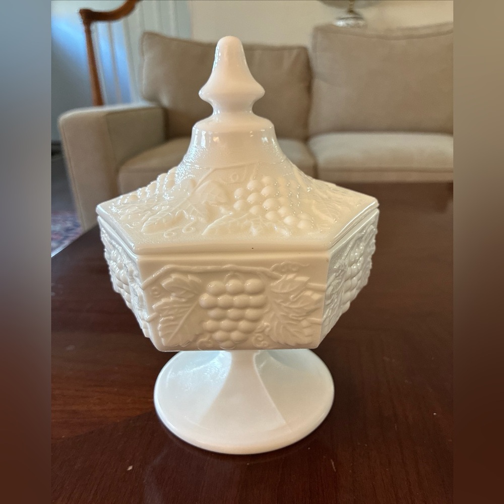 Vintage Imperial Milk Glass Candy Dish – Hexagon Grape Pattern with Lid – MCM